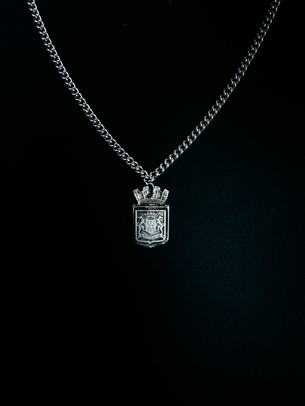 Bretagne Chain