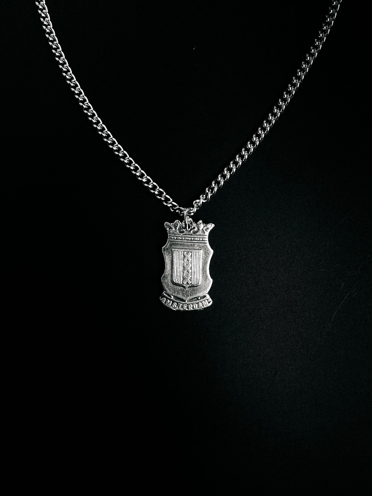 Amsterdam Chain
