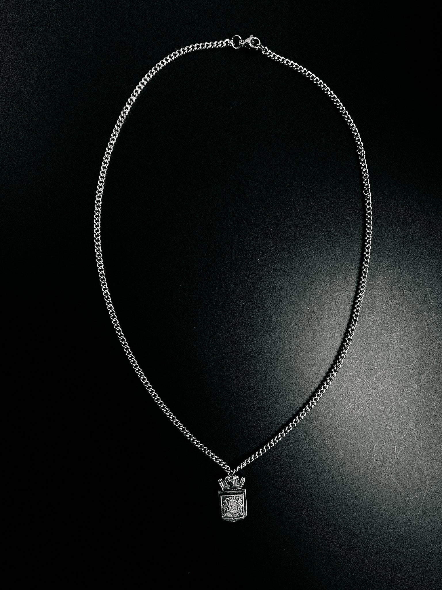 Bretagne Chain